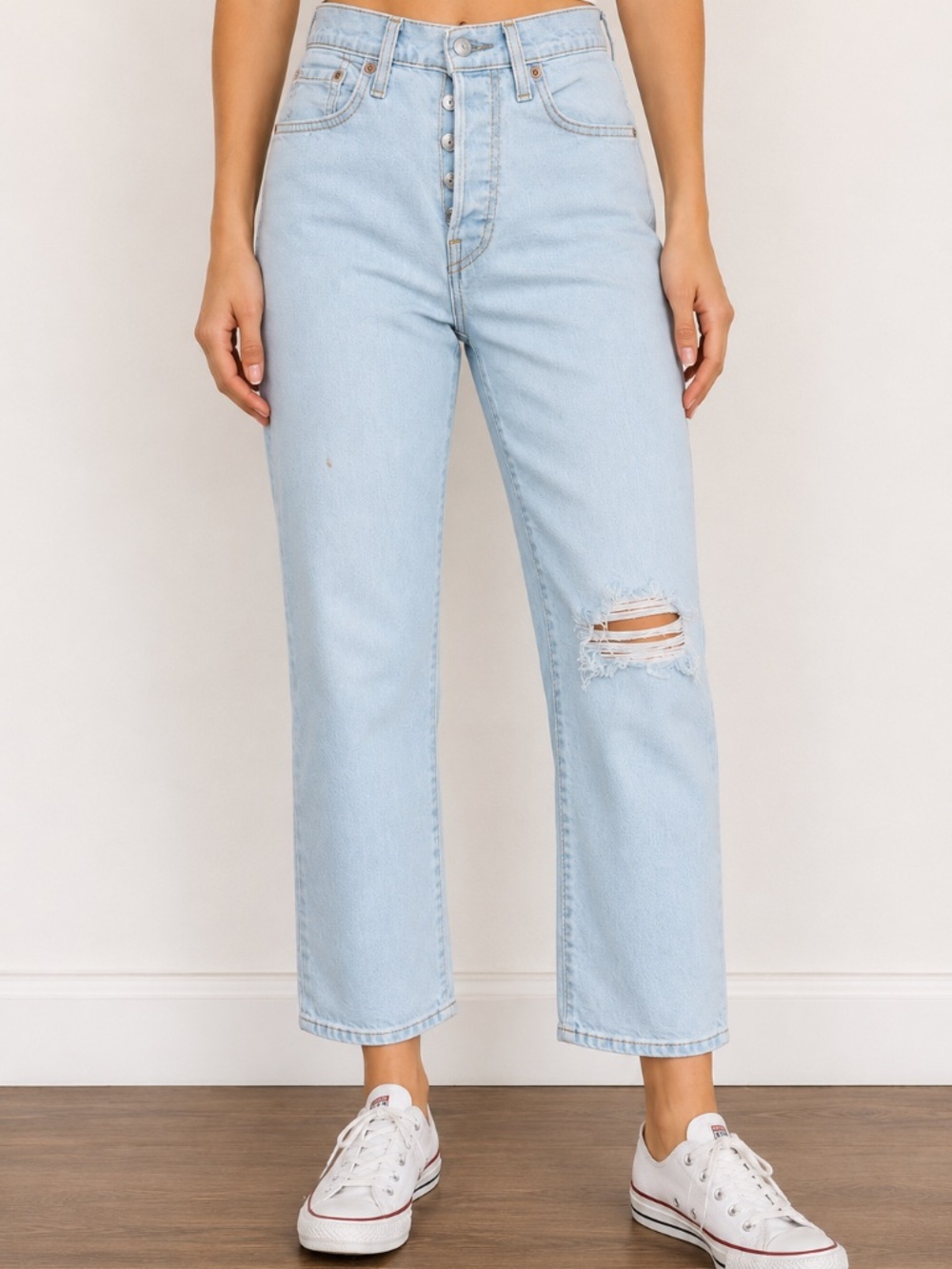 Levi’s Ribcage Straight Ankle Jeans Women’s 26 Light Wash High Rise Distressed